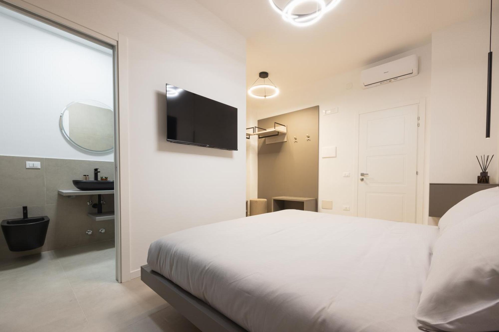 Luxury Station Suite Bologna Buitenkant foto