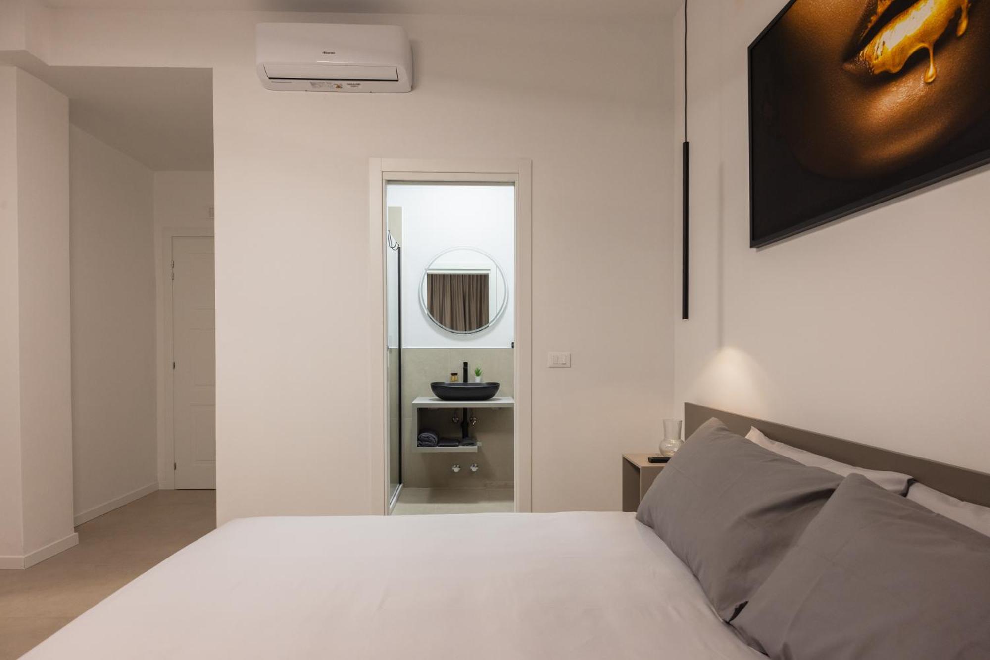 Luxury Station Suite Bologna Buitenkant foto