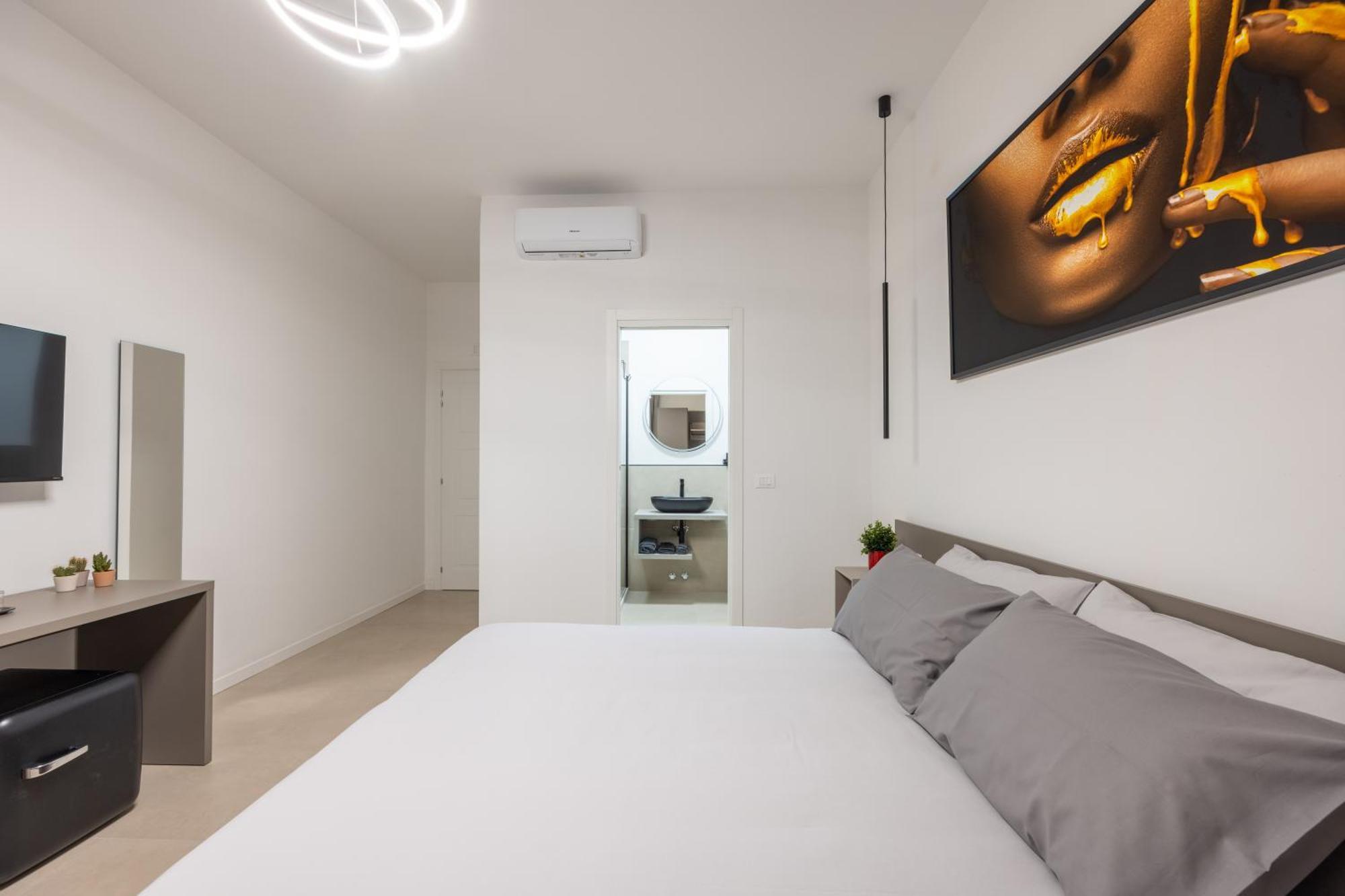 Luxury Station Suite Bologna Buitenkant foto