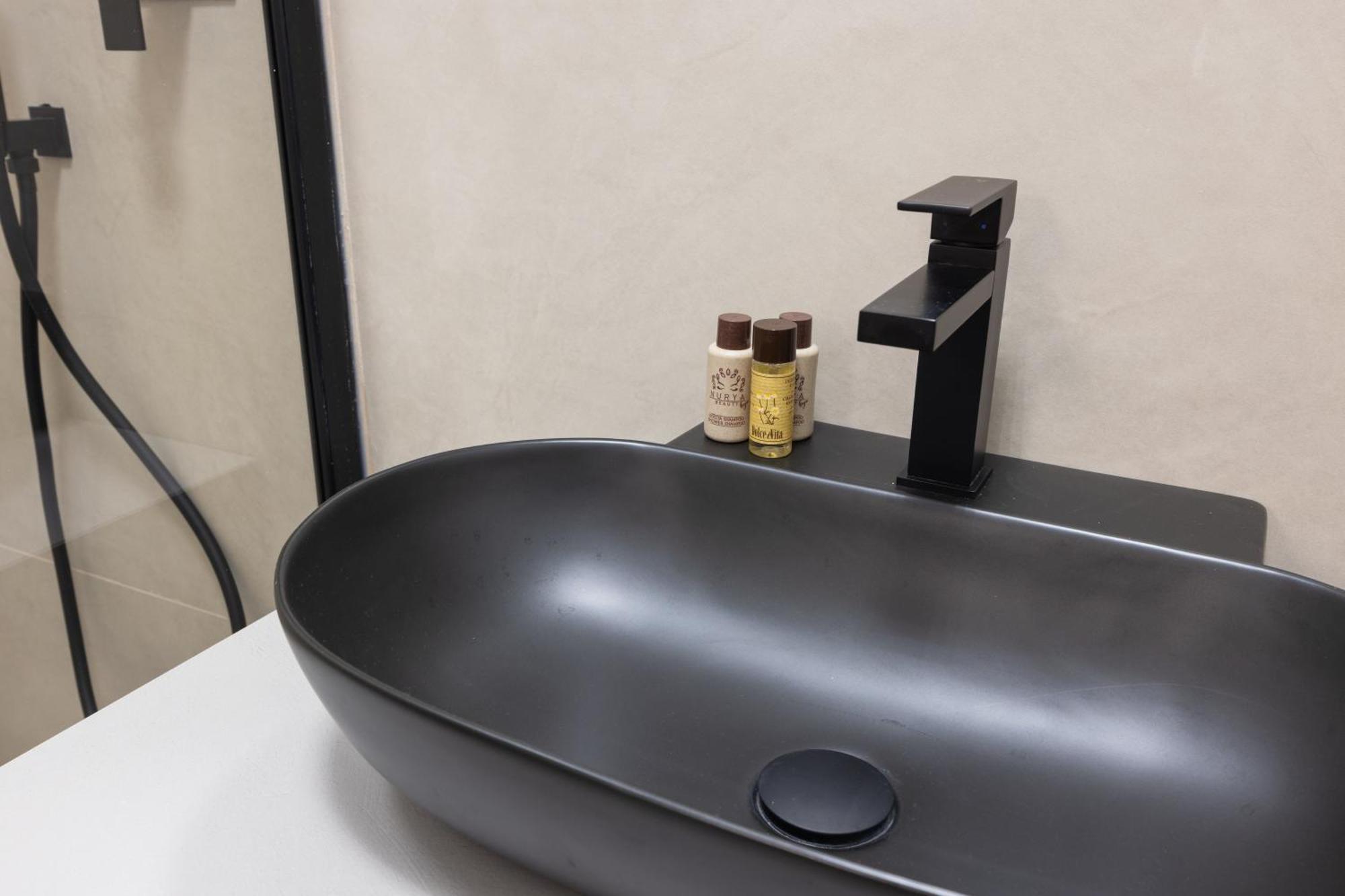 Luxury Station Suite Bologna Buitenkant foto
