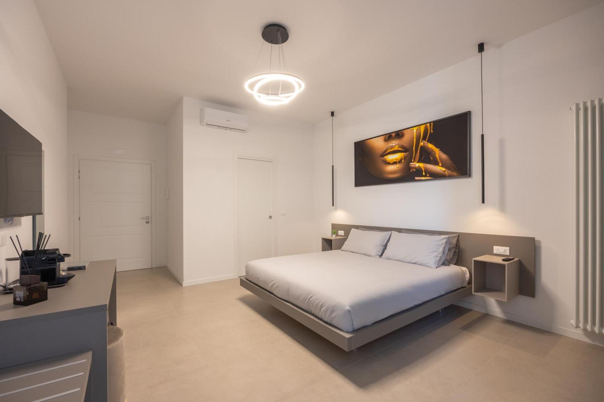 Luxury Station Suite Bologna Buitenkant foto